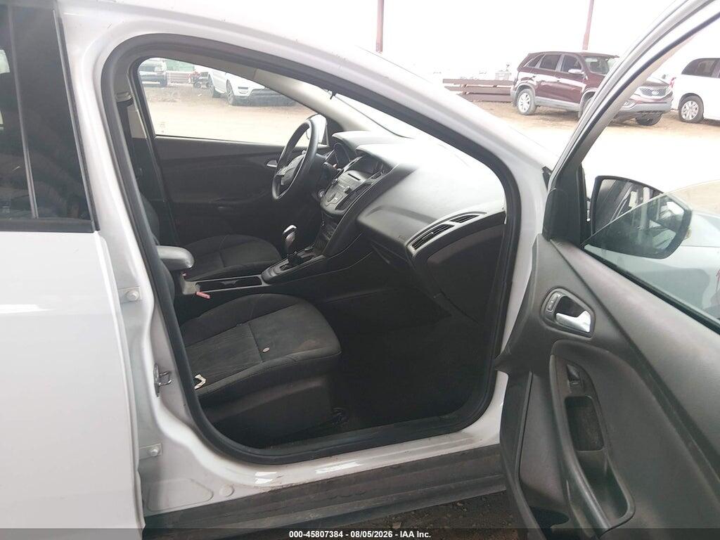 1FADP3FE3GL258562 2016 FORD FOCUS photo no. 5