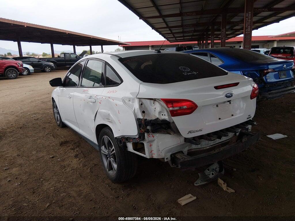1FADP3FE3GL258562 2016 FORD FOCUS photo no. 6