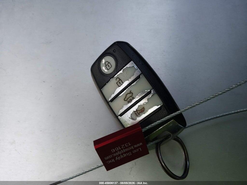 5XXGU4L3XGG044502 2016 KIA OPTIMA photo no. 11