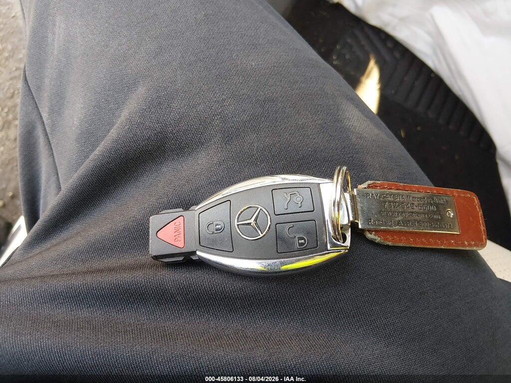 WDDWF4KB6GR133372 2016 MERCEDES-BENZ C 300 photo no. 11