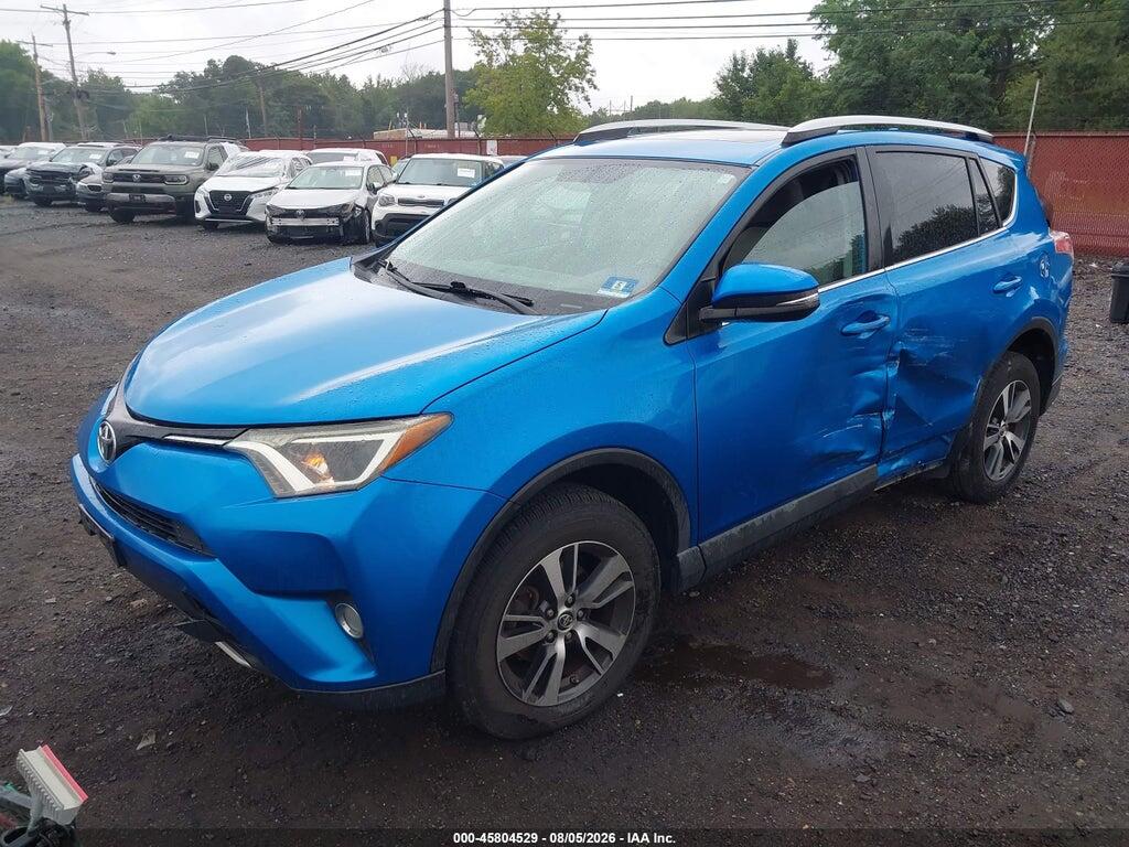 2T3RFREV7GW492627 2016 TOYOTA RAV4 photo no. 2