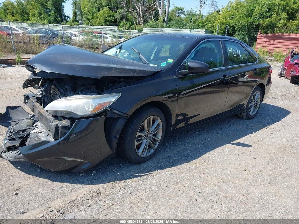 4T1BF1FK5GU199096 2016 TOYOTA CAMRY photo no. 2