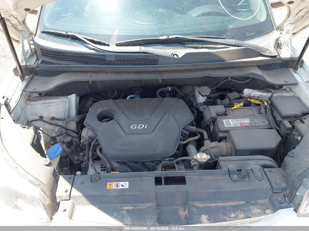 KNDJN2A28G7393216 2016 KIA SOUL photo no. 10