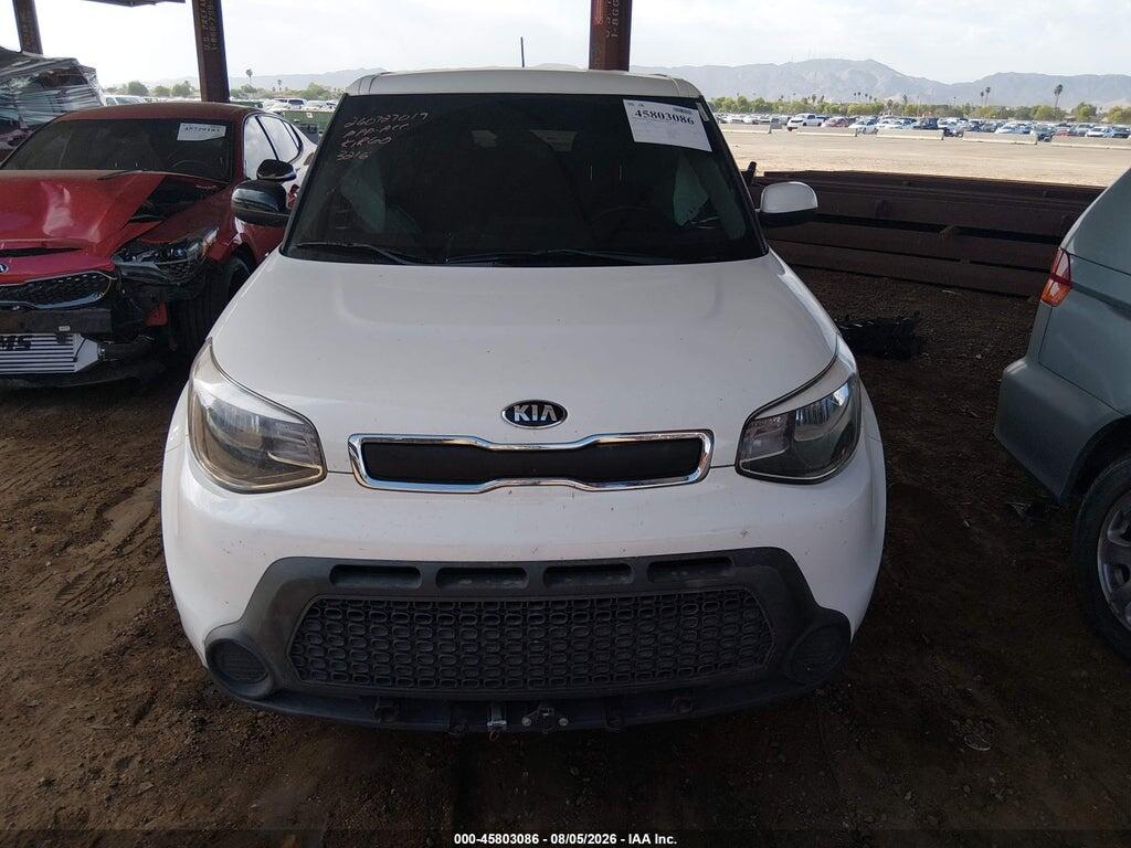 KNDJN2A28G7393216 2016 KIA SOUL photo no. 6