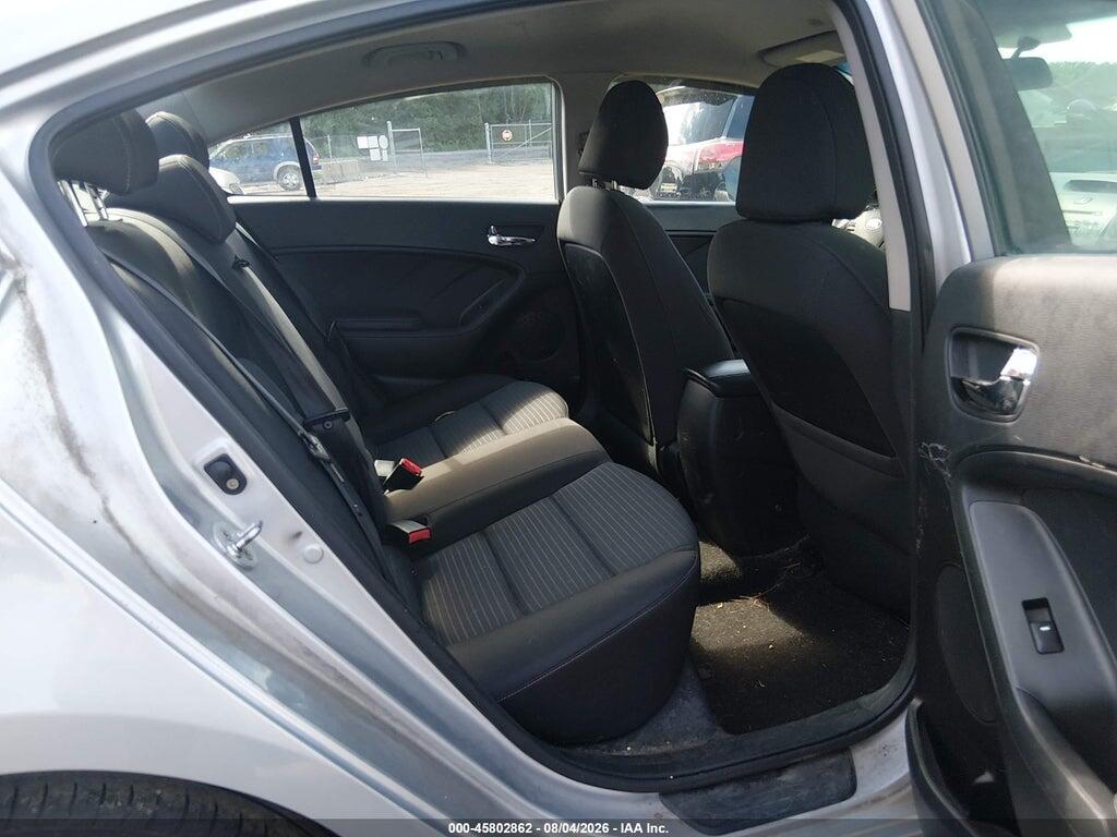 KNAFX4A61G5575282 2016 KIA FORTE photo no. 8