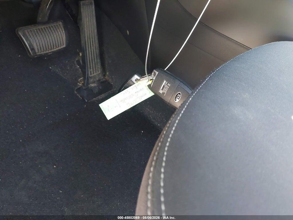KNDJN2A29G7249688 2016 KIA SOUL photo no. 11
