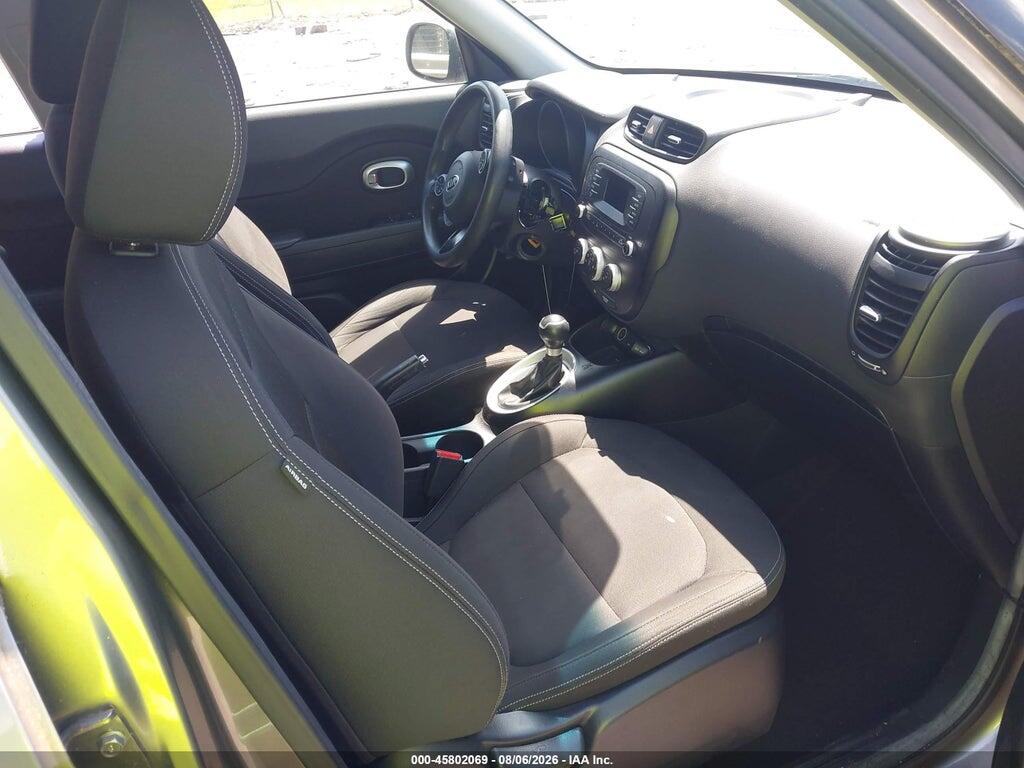KNDJN2A29G7249688 2016 KIA SOUL photo no. 5