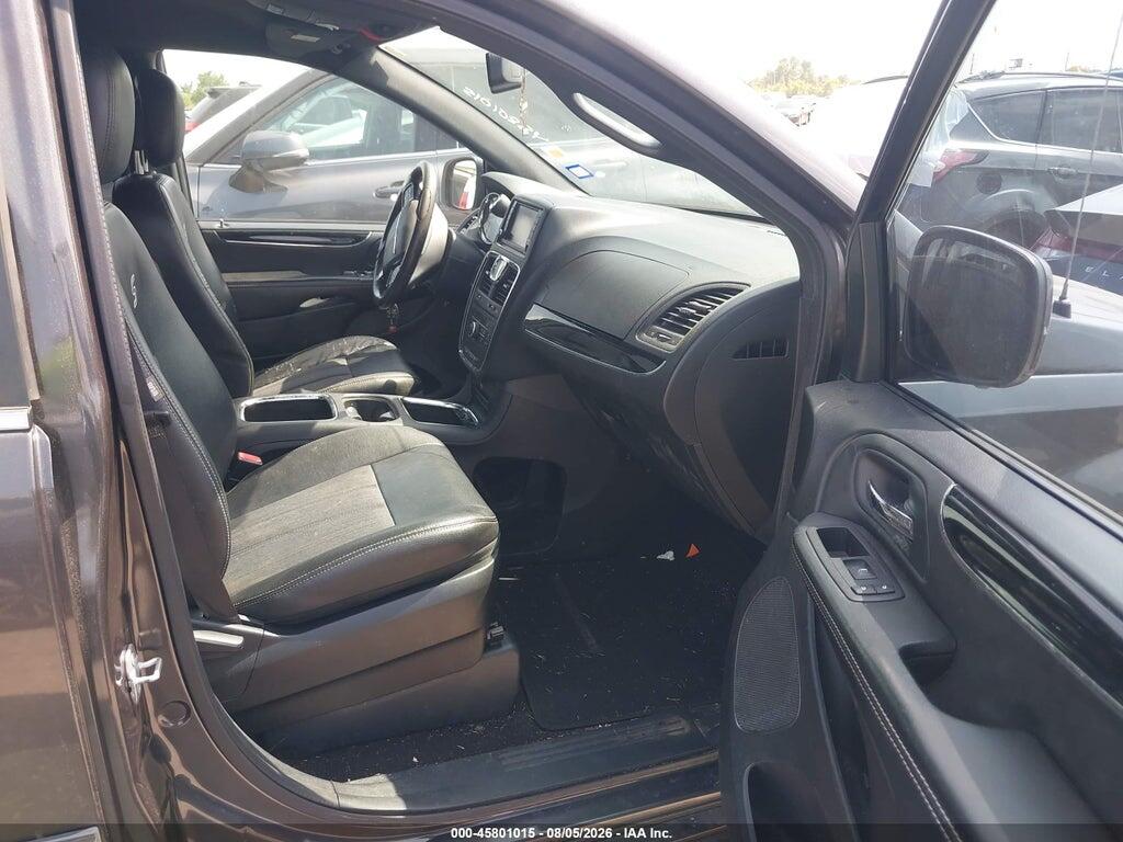 2C4RC1HGXGR215424 2016 CHRYSLER TOWN & COUNTRY photo no. 5