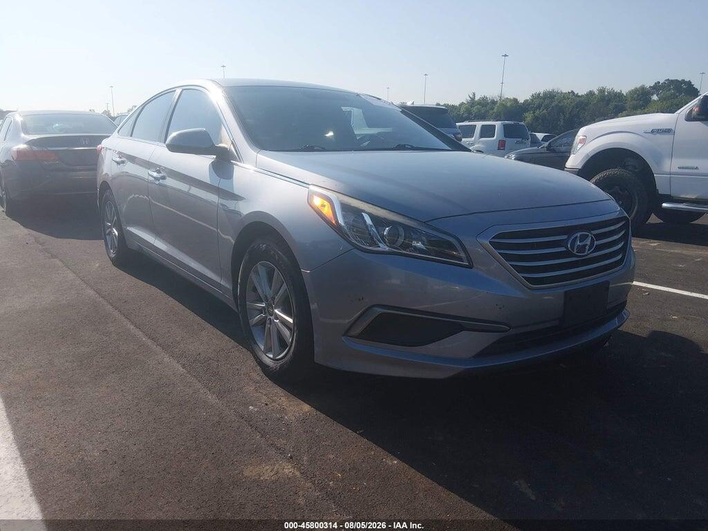 5NPE24AF7GH284895 2016 HYUNDAI SONATA photo no. 1