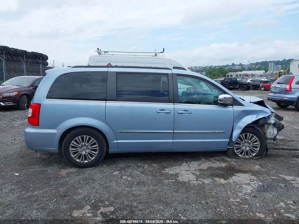 2C4RC1CG3GR240432 2016 CHRYSLER TOWN & COUNTRY photo no. 12