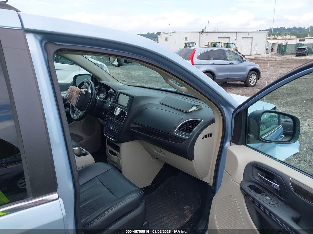 2C4RC1CG3GR240432 2016 CHRYSLER TOWN & COUNTRY photo no. 5