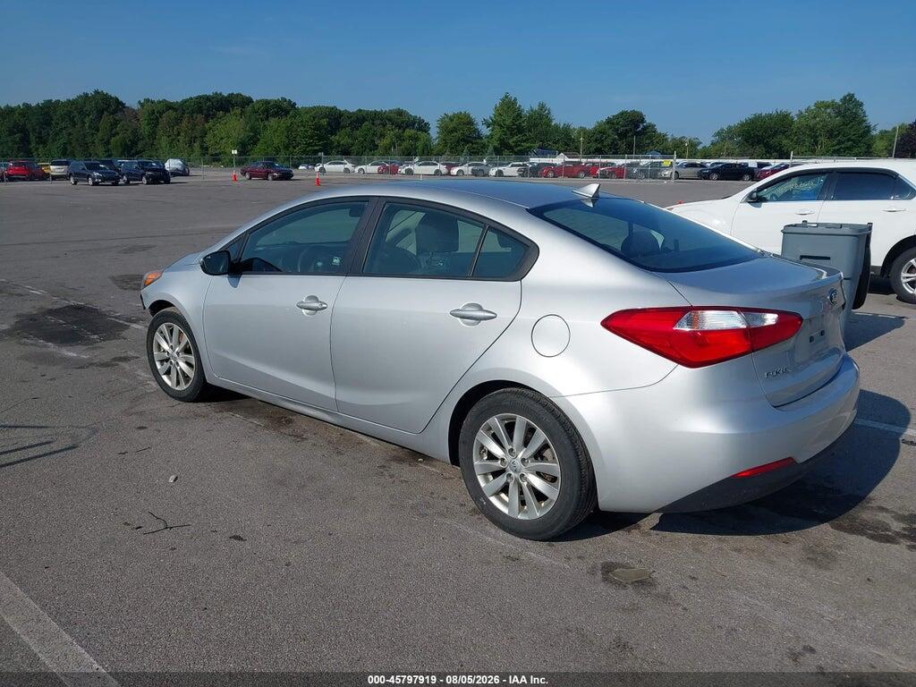 KNAFX4A69G5457433 2016 KIA FORTE photo no. 3