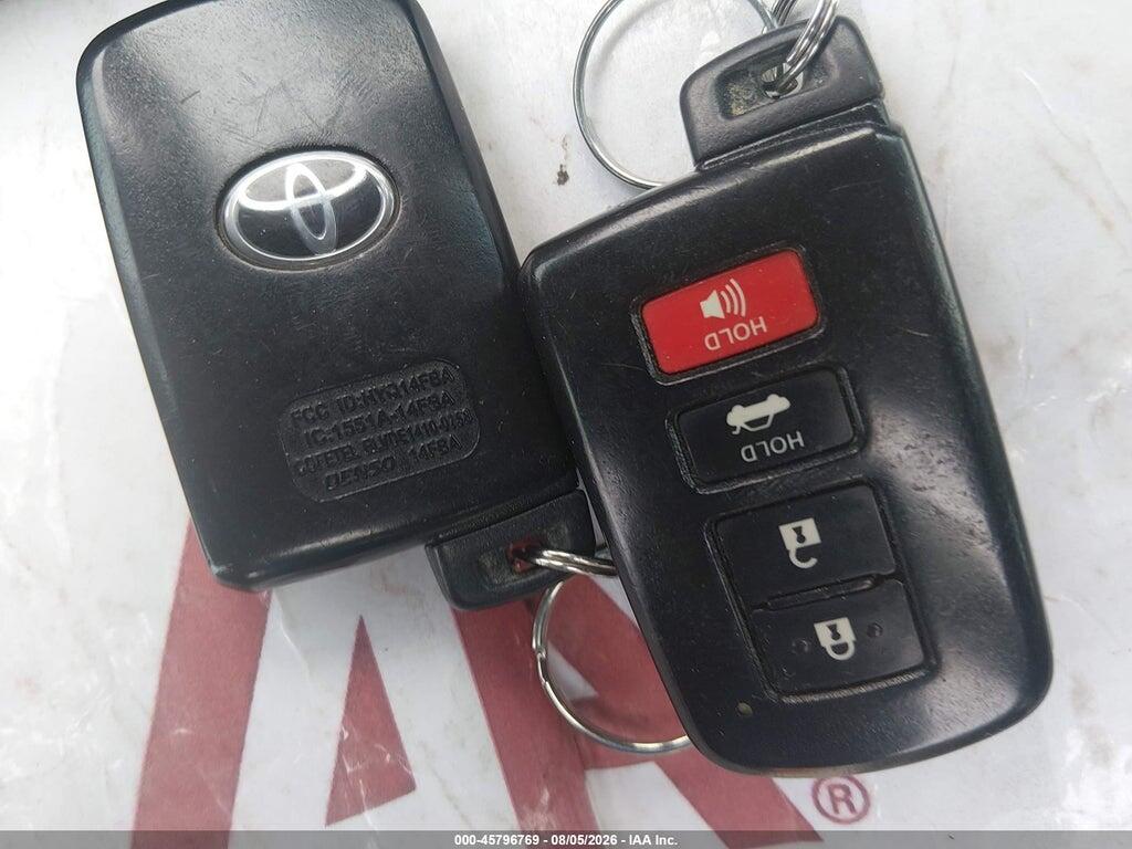4T1BF1FK6GU165233 2016 TOYOTA CAMRY photo no. 11