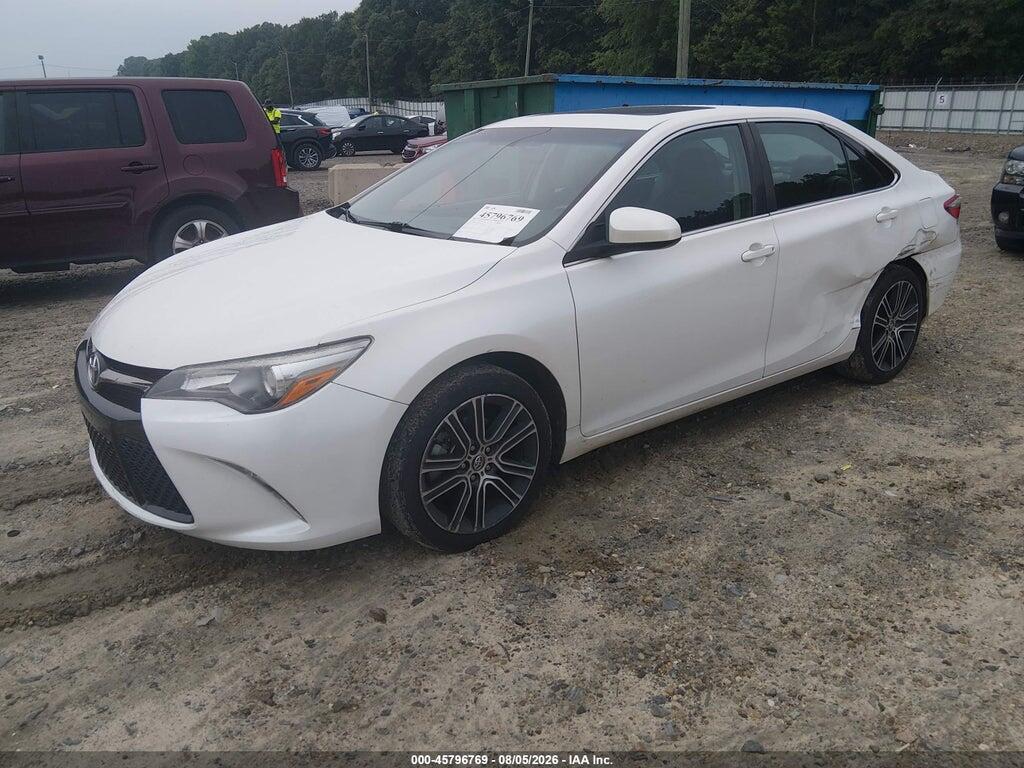 4T1BF1FK6GU165233 2016 TOYOTA CAMRY photo no. 2