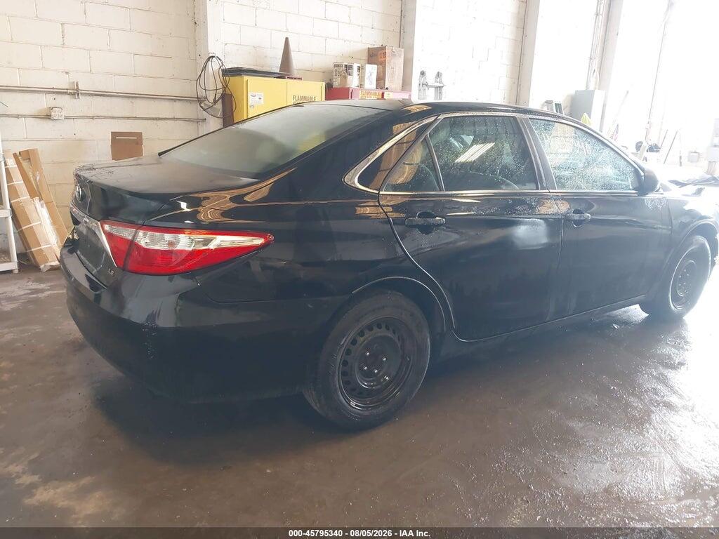 4T4BF1FK4GR529610 2016 TOYOTA CAMRY photo no. 4