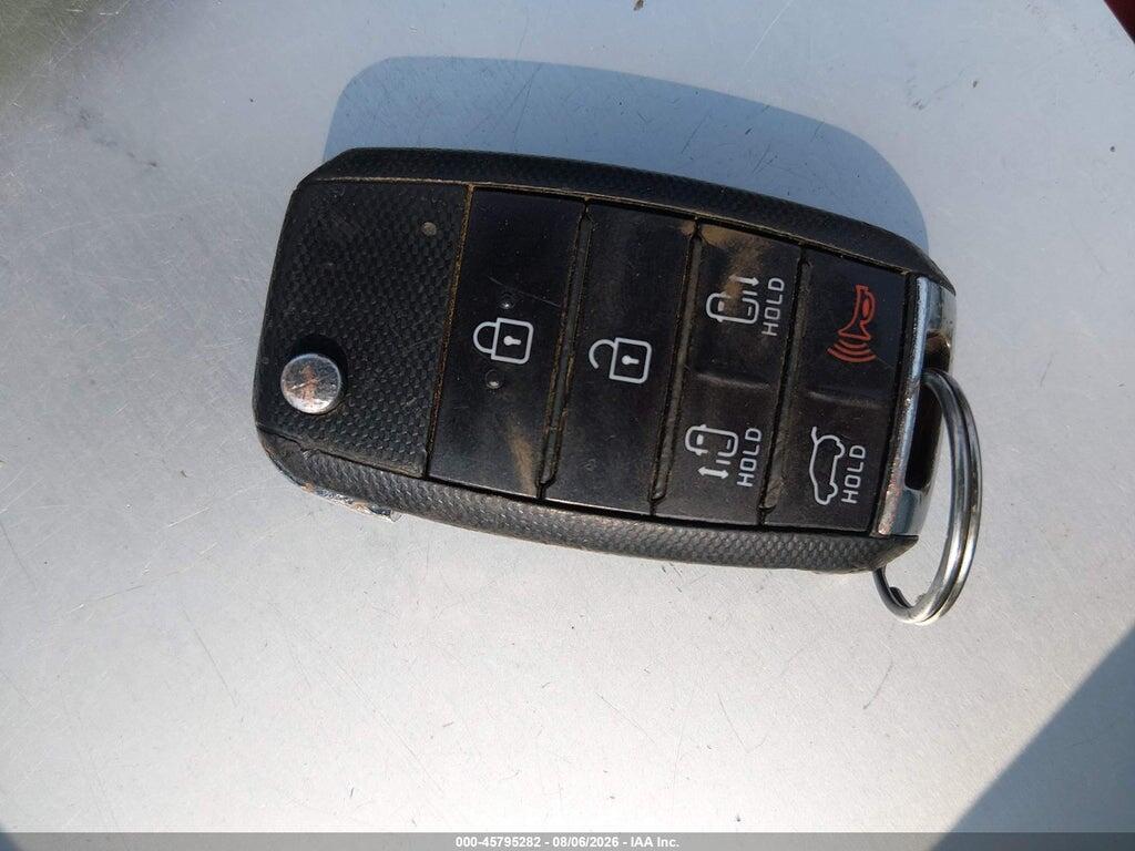 KNDMB5C19G6095193 2016 KIA SEDONA photo no. 11