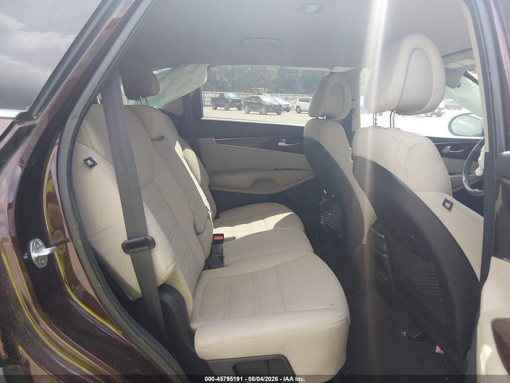 5XYPG4A33GG070865 2016 KIA SORENTO photo no. 8