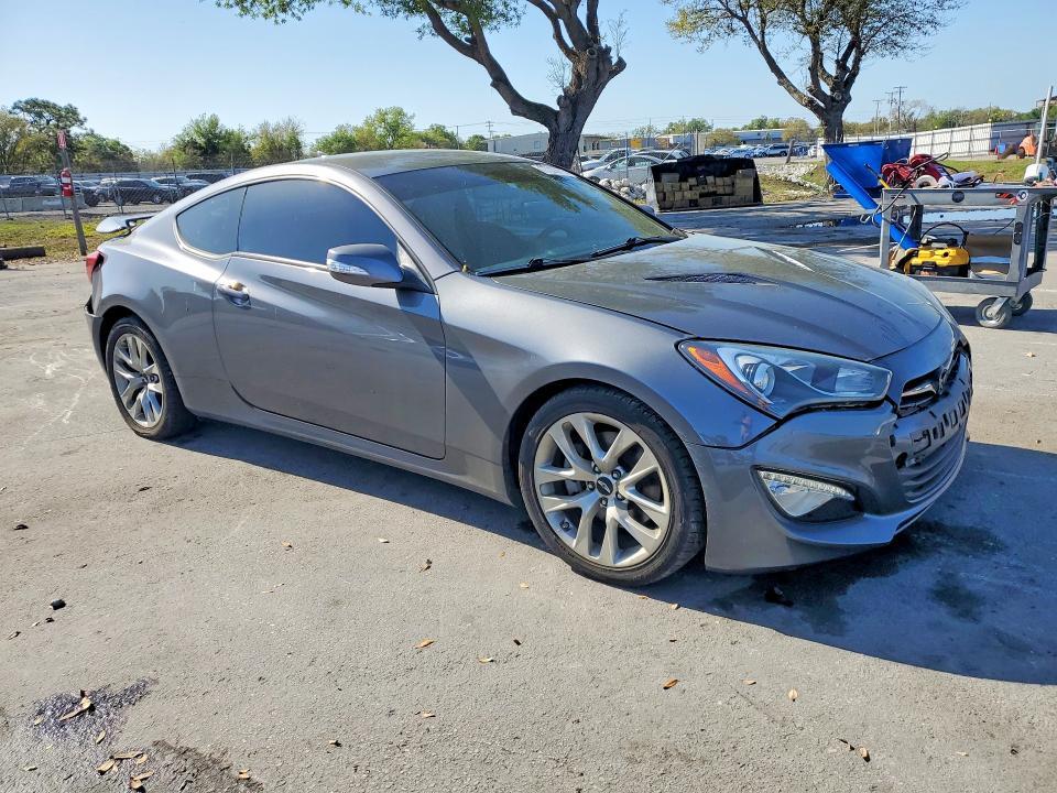 KMHHT6KJ2GU135627 2016 HYUNDAI GENESIS COUPE photo no. 4