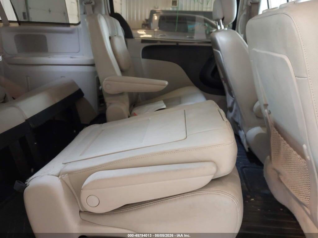 2C4RC1BG3GR306754 2016 CHRYSLER TOWN & COUNTRY photo no. 8
