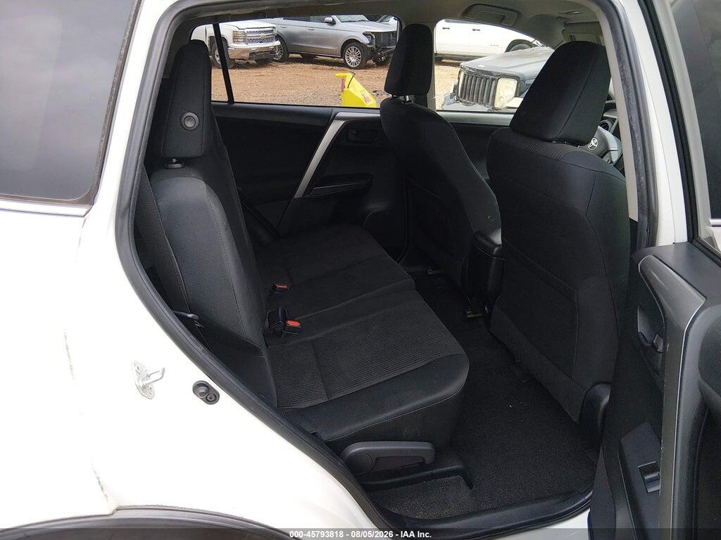JTMBFREV1GJ101729 2016 TOYOTA RAV4 photo no. 8
