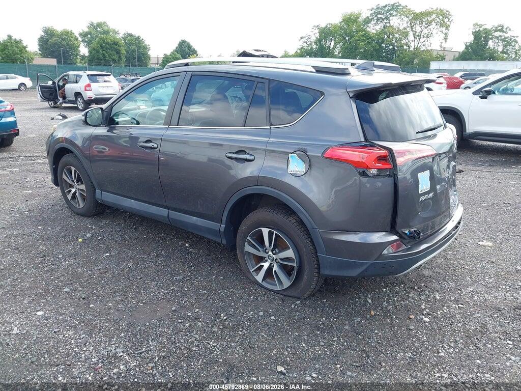 2T3RFREV7GW500290 2016 TOYOTA RAV4 photo no. 3