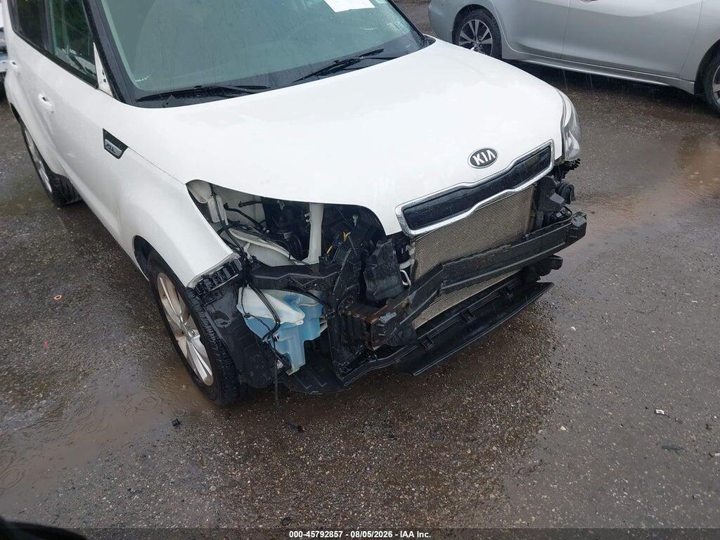 KNDJP3A56G7381429 2016 KIA SOUL photo no. 6