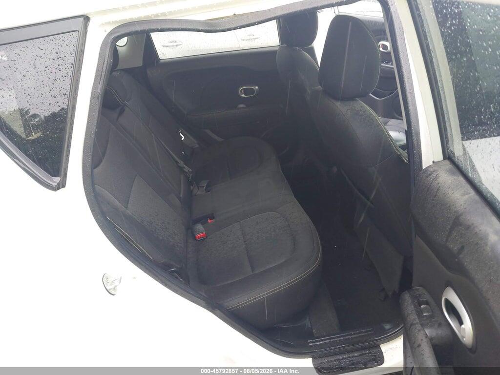KNDJP3A56G7381429 2016 KIA SOUL photo no. 8