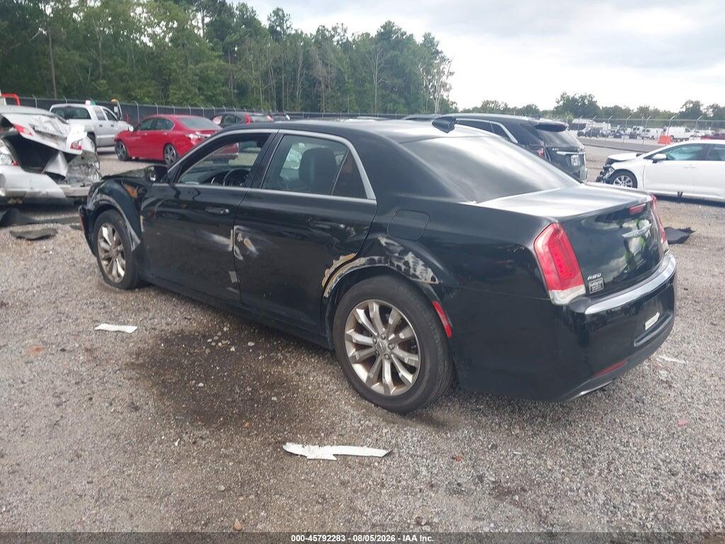 2C3CCARG0GH270298 2016 CHRYSLER 300 photo no. 3