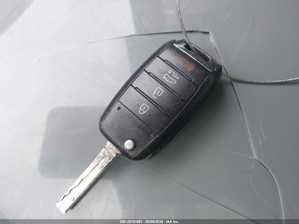 KNADN4A37G6575316 2016 KIA RIO photo no. 11