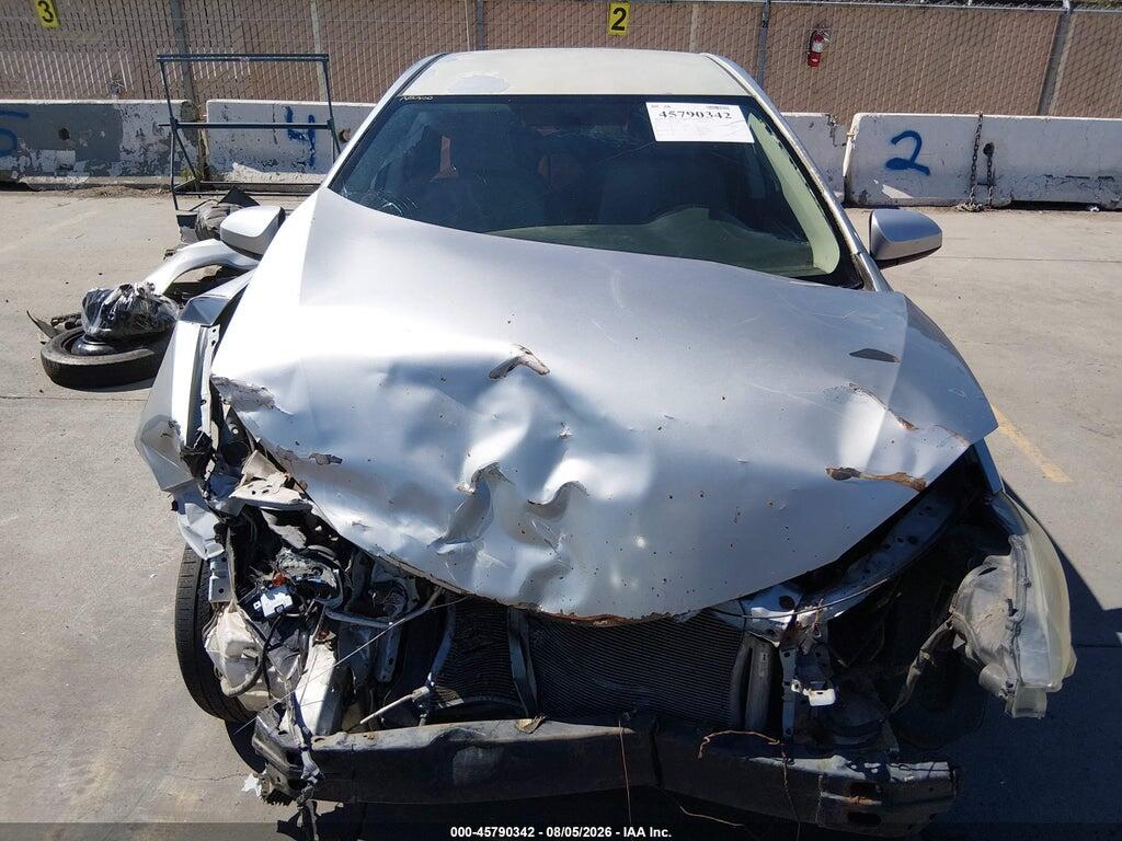 5YFBURHE2GP453425 2016 TOYOTA COROLLA photo no. 11