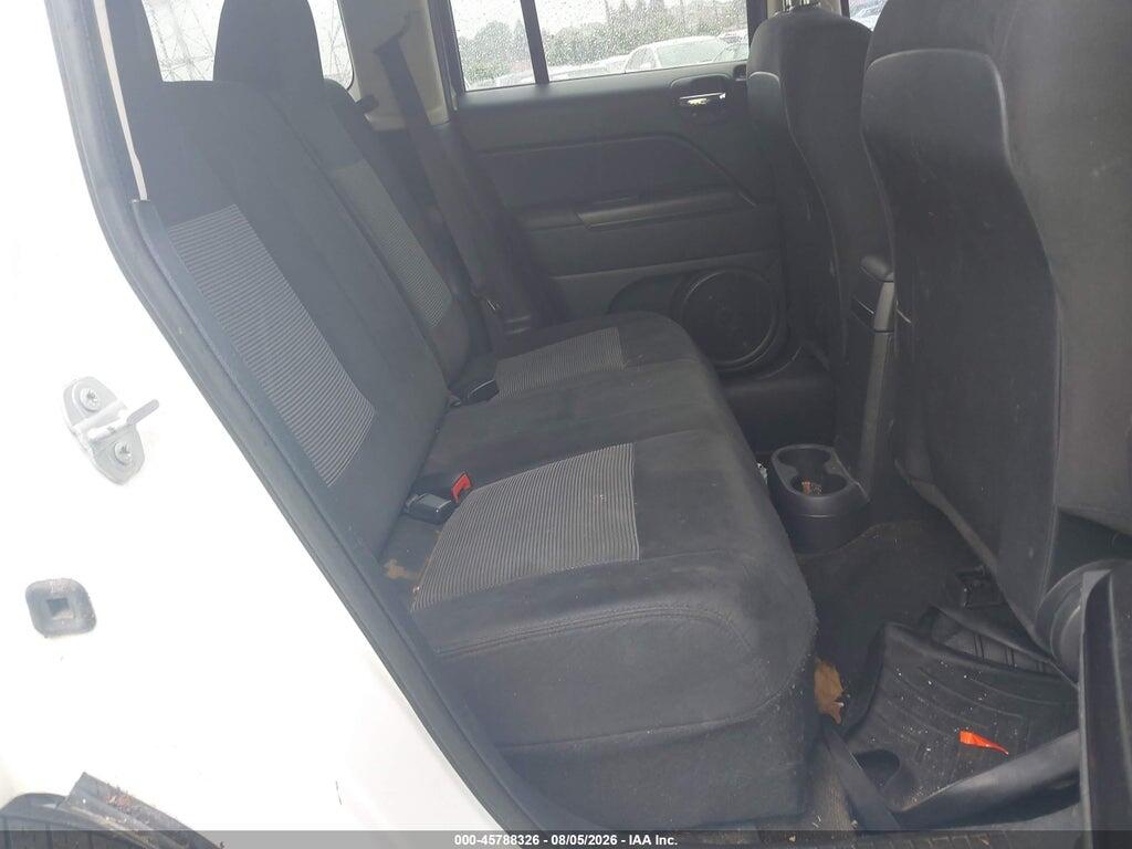 1C4NJRBB6GD781714 2016 JEEP PATRIOT photo no. 8