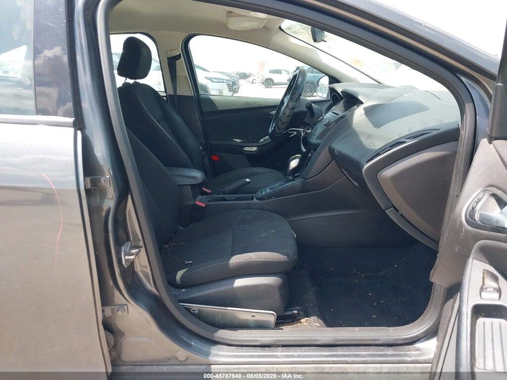 1FADP3F26GL360749 2016 FORD FOCUS photo no. 5