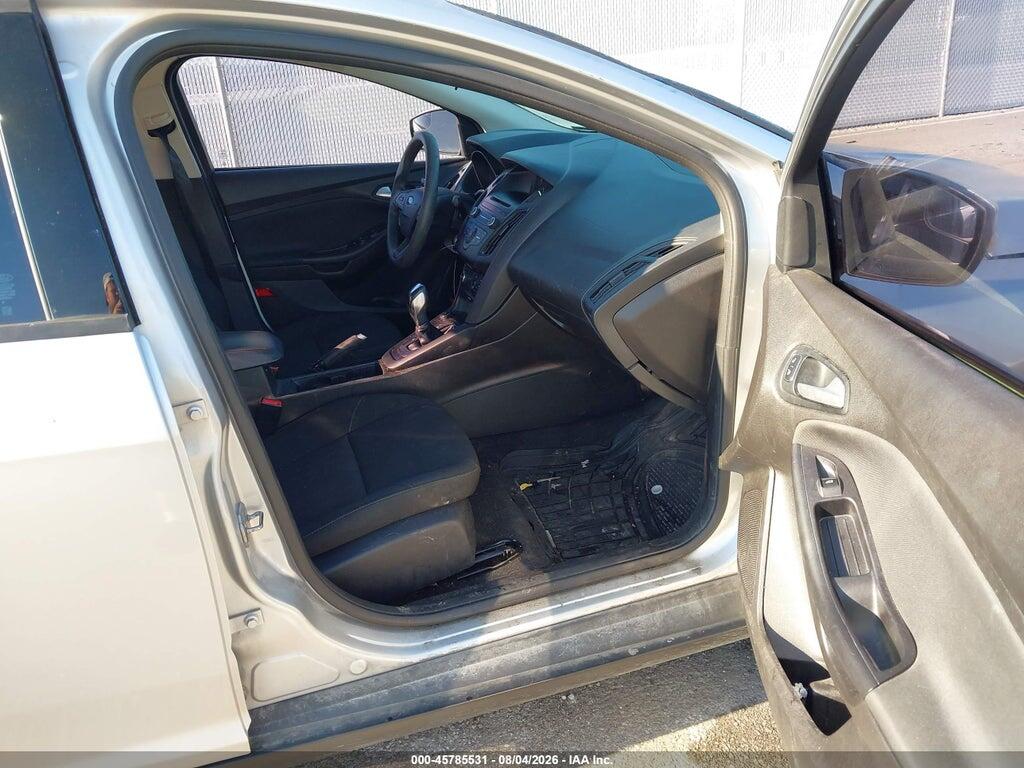 1FADP3F20GL214315 2016 FORD FOCUS photo no. 5