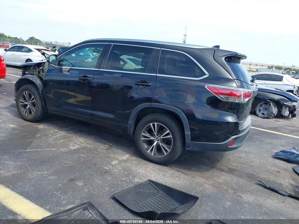 5TDKKRFH3GS176388 2016 TOYOTA HIGHLANDER photo no. 3