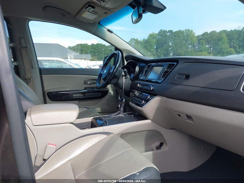 KNDMC5C13G6147480 2016 KIA SEDONA photo no. 5