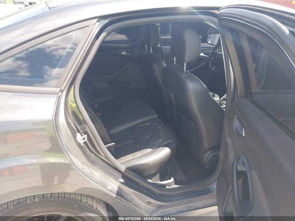 1FADP3F28GL390111 2016 FORD FOCUS photo no. 8