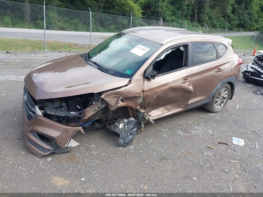 KM8J33A25GU098602 2016 HYUNDAI TUCSON photo no. 2
