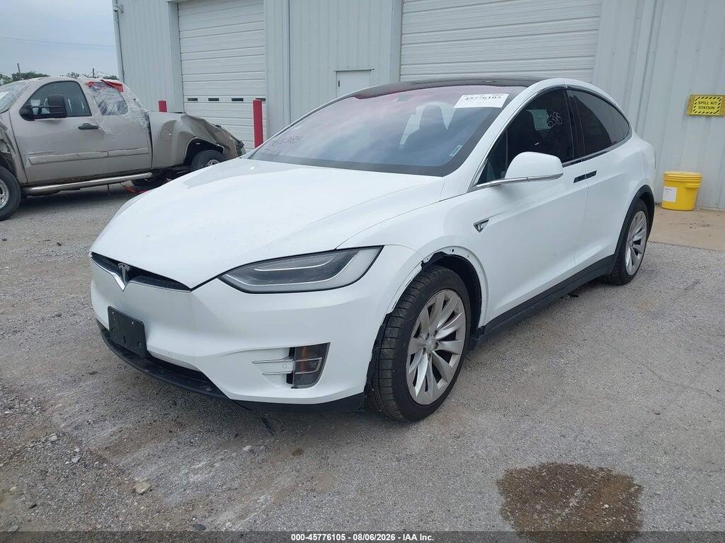 5YJXCAE25GF019063 2016 TESLA MODEL X photo no. 2