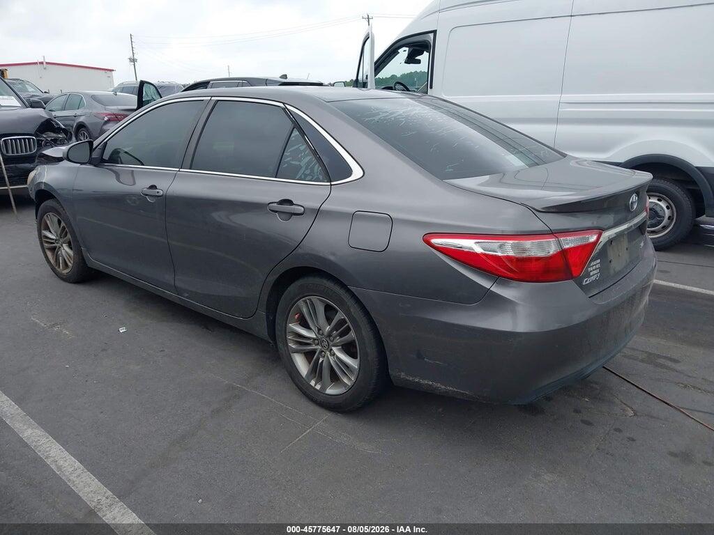 4T1BF1FK3GU228014 2016 TOYOTA CAMRY photo no. 3