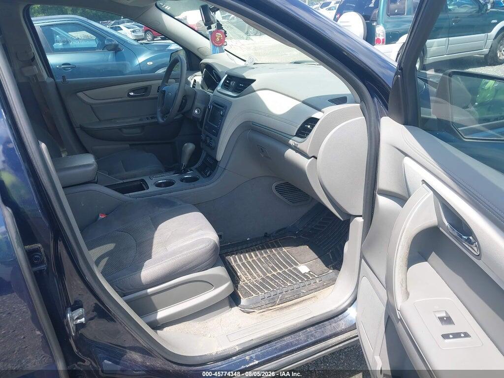 1GNKRFKD0GJ288776 2016 CHEVROLET TRAVERSE photo no. 5