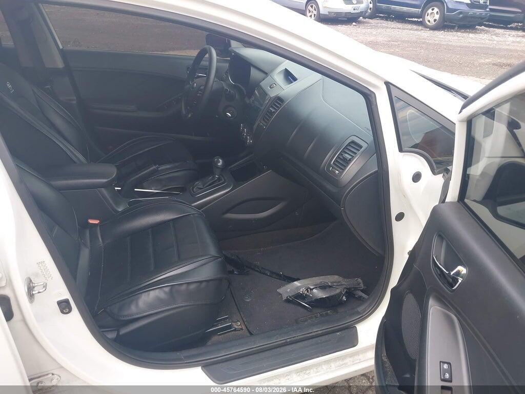KNAFK5A82G5620980 2016 KIA FORTE photo no. 5