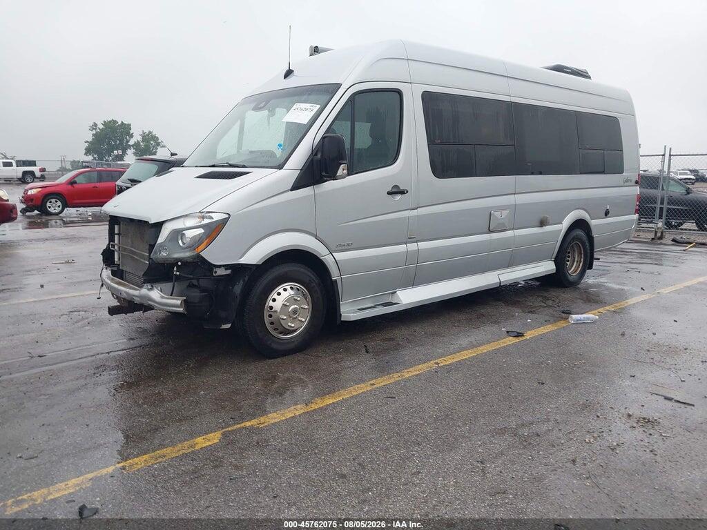 WDAPF4CC8GP185266 2016 MERCEDES-BENZ SPRINTER 3500 photo no. 2