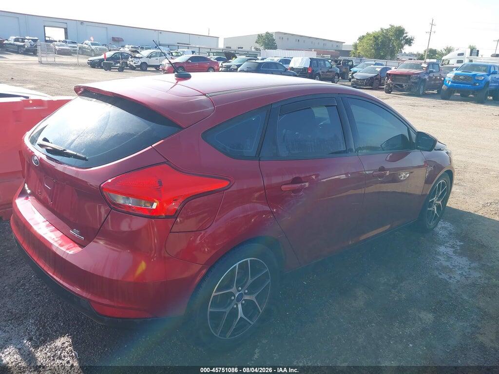 1FADP3K24GL244732 2016 FORD FOCUS photo no. 4