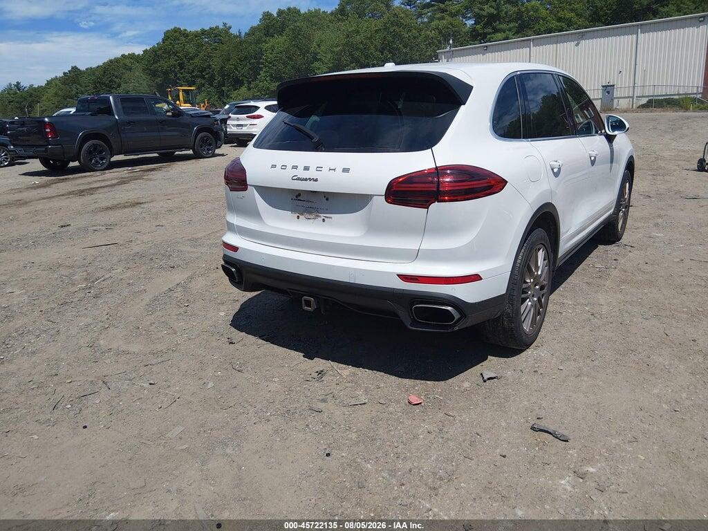 WP1AA2A23GKA15344 2016 PORSCHE CAYENNE photo no. 4