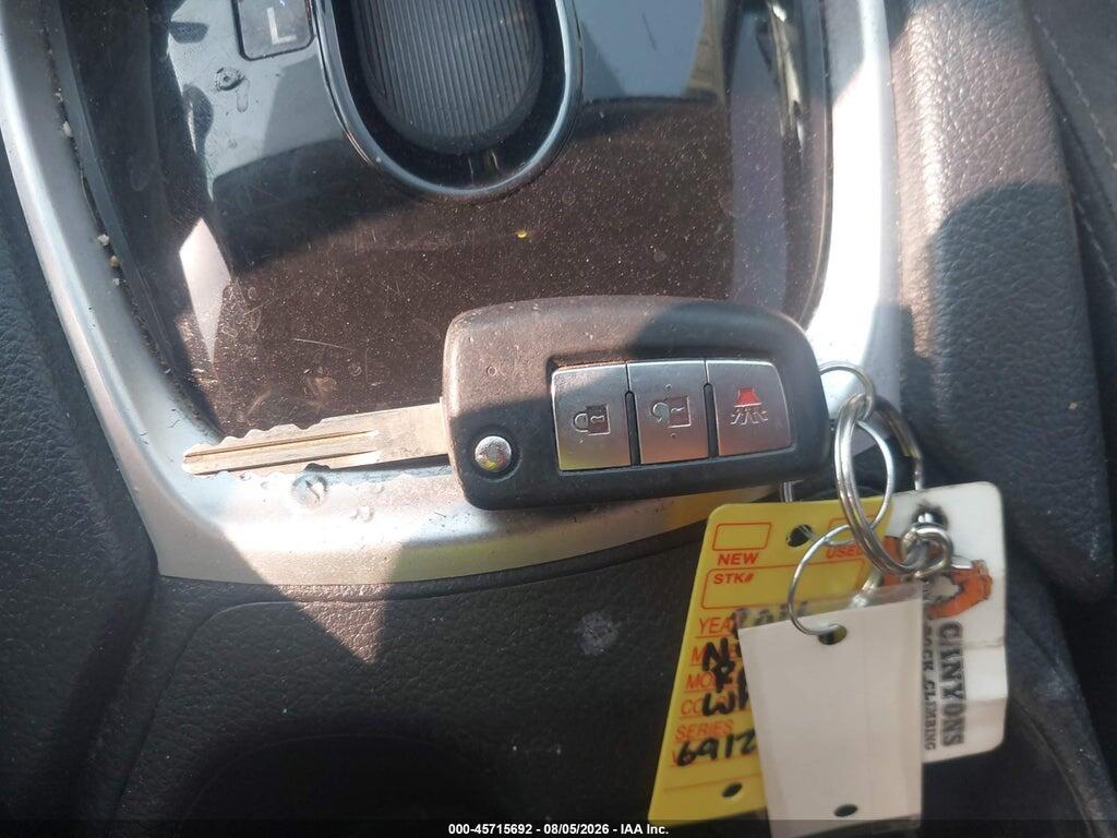 KNMAT2MT1GP691228 2016 NISSAN ROGUE photo no. 11