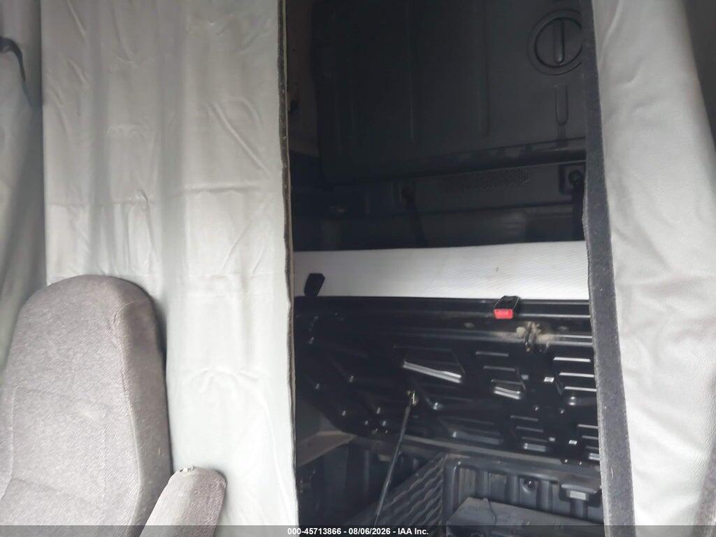 3AKJGHDV4GSGU9622 2016 FREIGHTLINER CASCADIA 113 photo no. 2