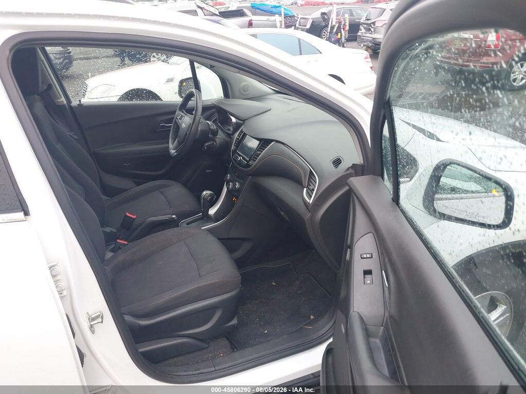 3GNCJLSB9HL227834 2017 CHEVROLET TRAX photo no. 5