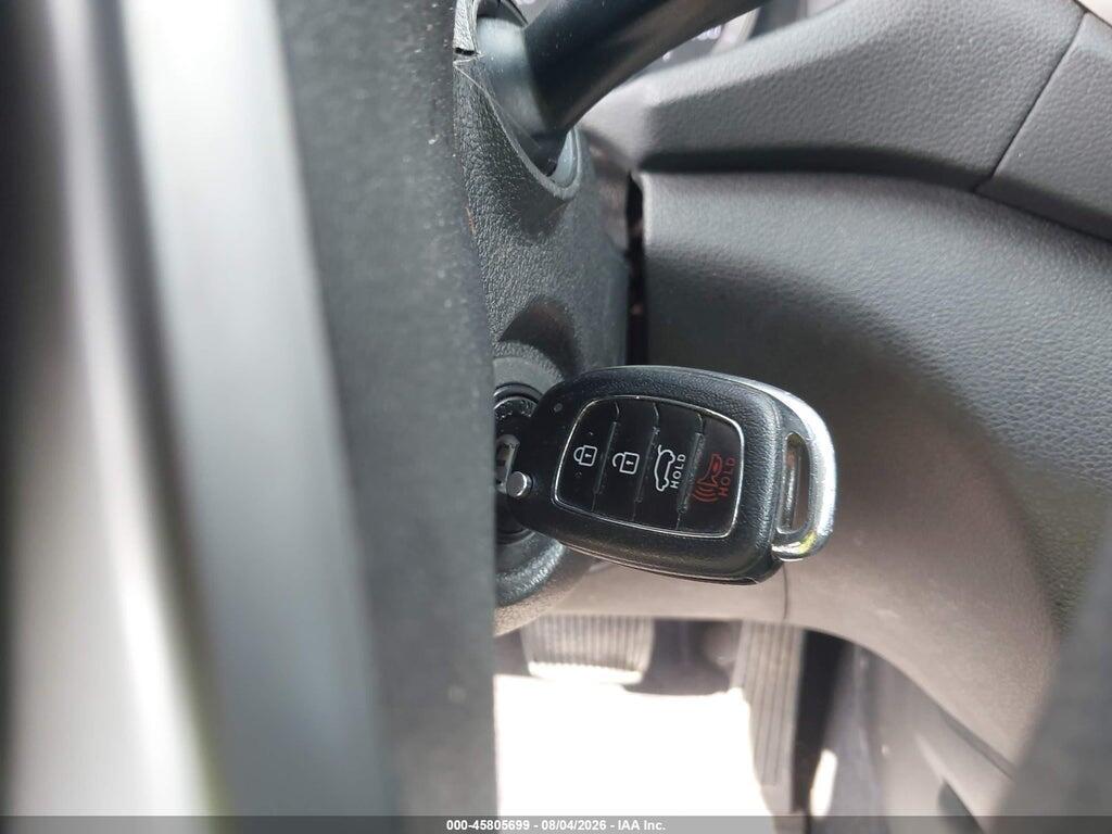 KM8J33A46HU462206 2017 HYUNDAI TUCSON photo no. 11