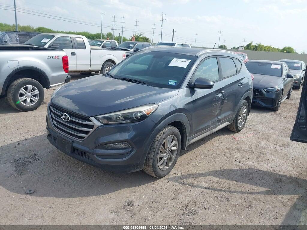 KM8J33A46HU462206 2017 HYUNDAI TUCSON photo no. 2