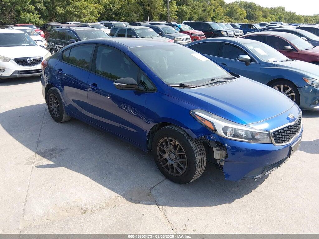 3KPFL4A73HE113643 2017 KIA FORTE photo no. 1